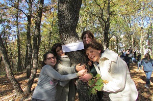 #abbraccialo: Festa dell'albero